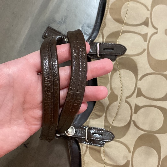 Coach K1194-f16175 Khaki Mohogany Leather Signature Sateen Fabric with Trim Tote - Picture 6 of 10